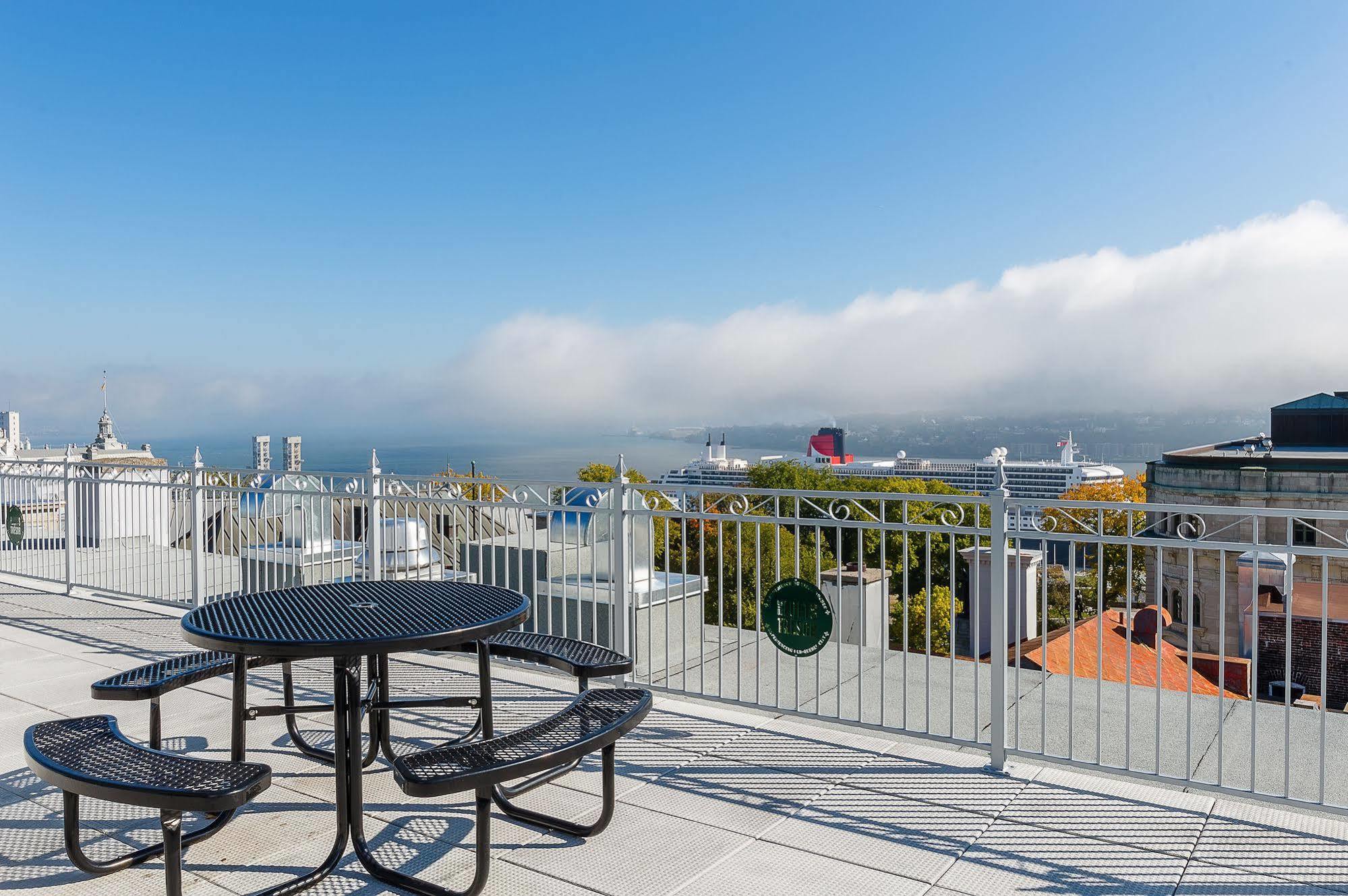 Les Lofts Du Tresor - Par Les Lofts Vieux-Quebec Apartment Bagian luar foto